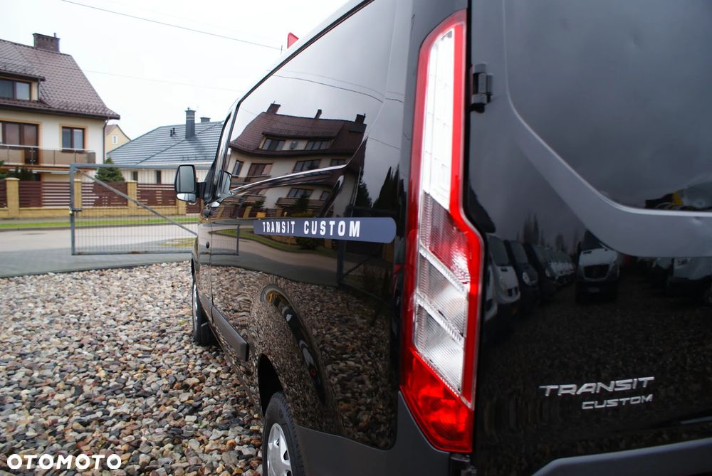 Ford Transit Custom - 13