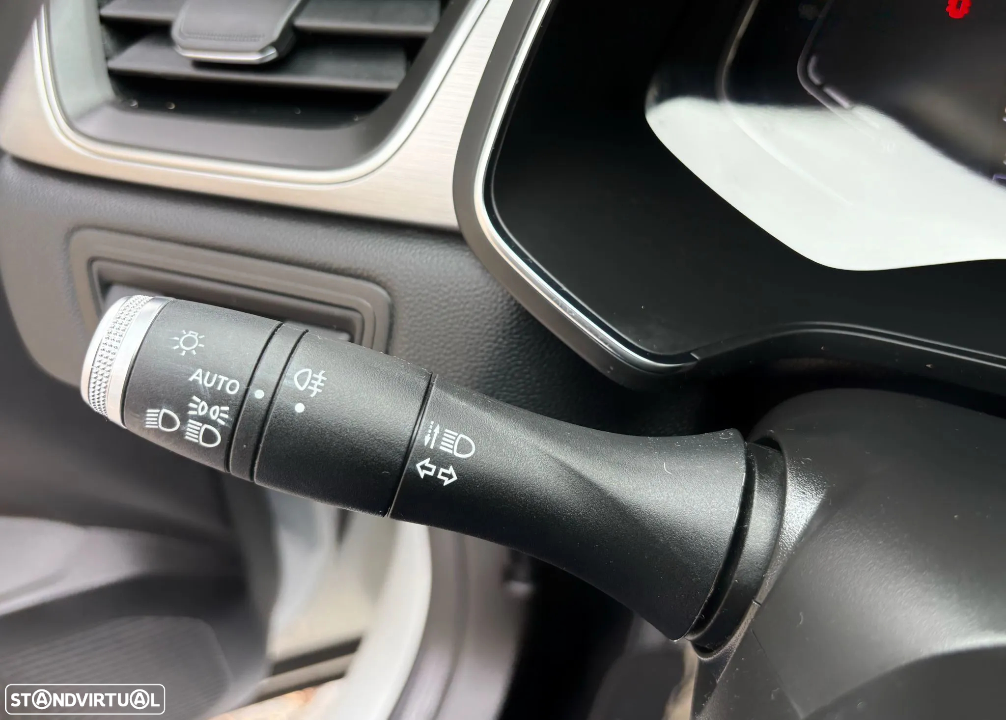 Renault Captur 1.0 TCe Intens Bi-Fuel - 15