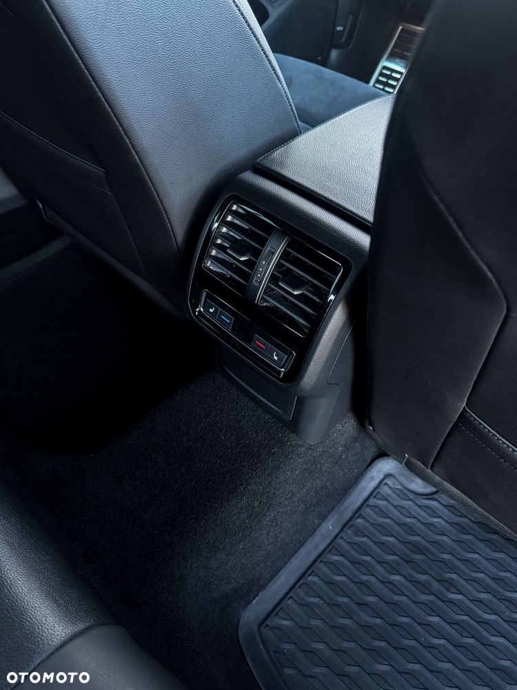 Volkswagen Arteon 2.0 TSI Elegance DSG - 16