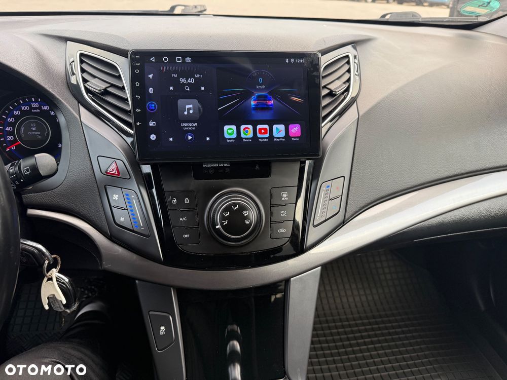 Hyundai i40 Kombi blue 1.6 Classic - 25