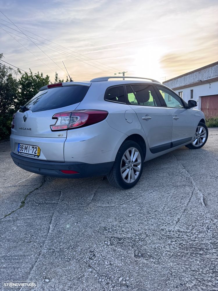 Renault Mégane Sport Tourer 1.5 dCi Dynamique S CO2 Champion - 4
