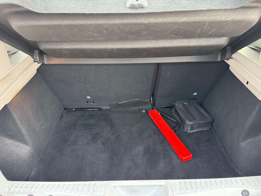 Dacia Sandero 1.2 16V Confort Bi-Fuel - 25