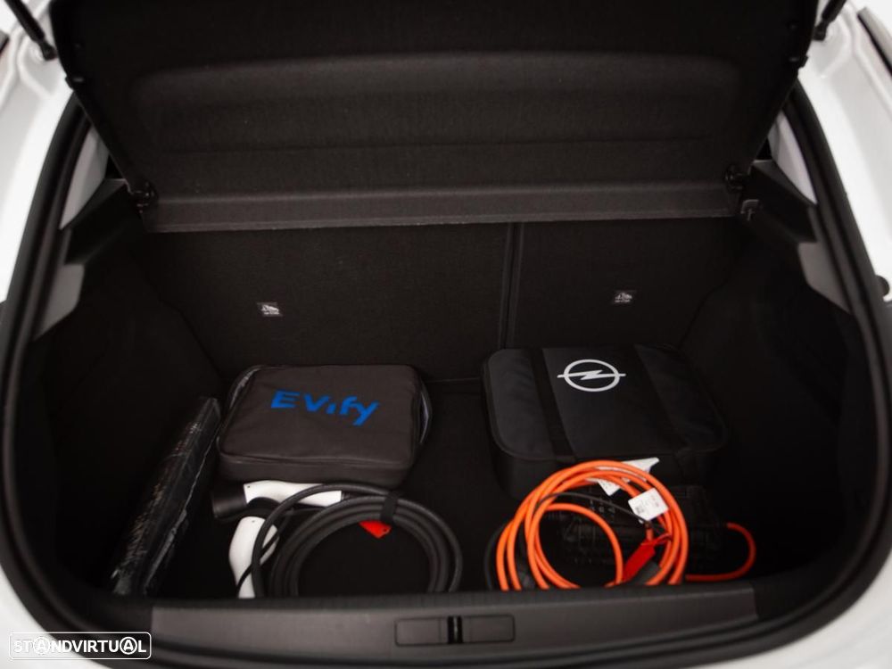 Opel Corsa-e GS - 12