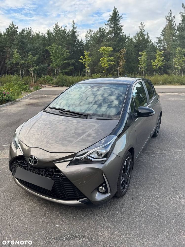 Toyota Yaris 1.5 Selection - 11