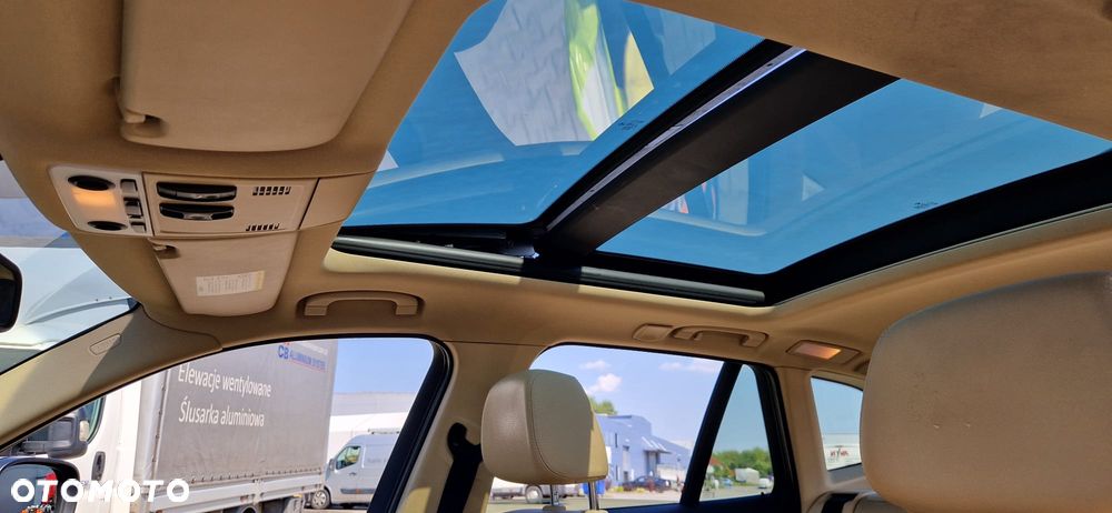 BMW X1 sDrive20d - 9