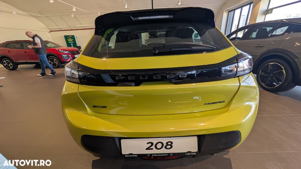 Peugeot 208 1.2L e-DCS6 MHEV Style - 4