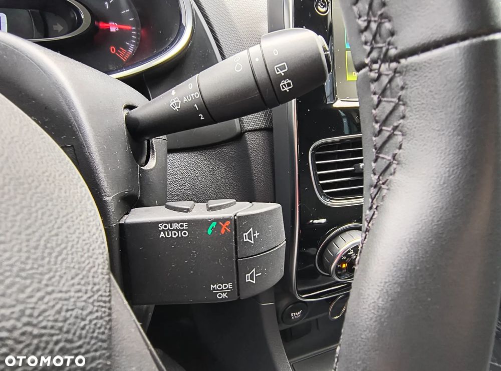 Renault Clio 0.9 Energy TCe Limited - 16