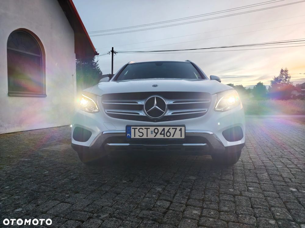 Mercedes-Benz GLC 220 d 4Matic 9G-TRONIC AMG Line - 26