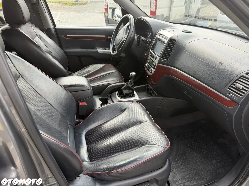Hyundai Santa Fe 2.2 CRDi Premium - 8