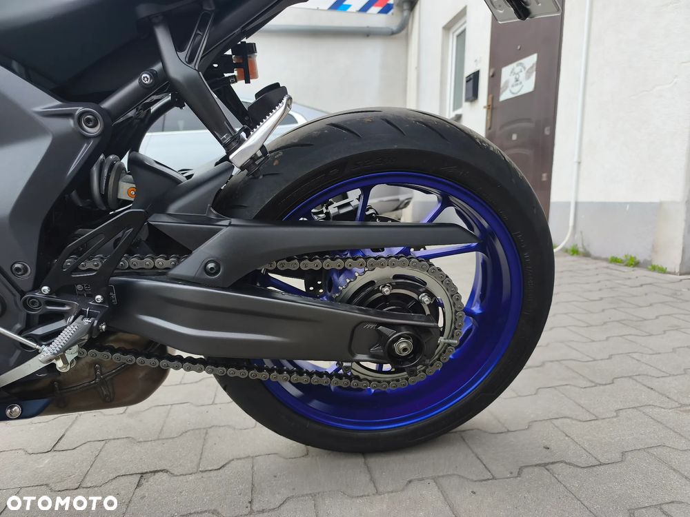 Yamaha R7 - 15