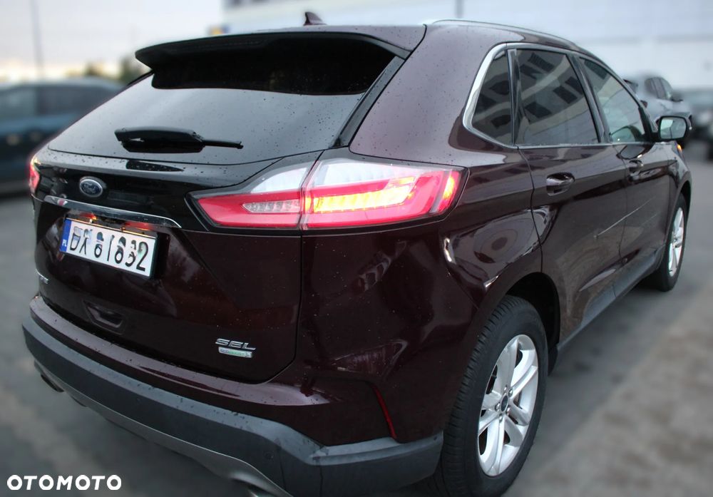 Ford Edge - 28