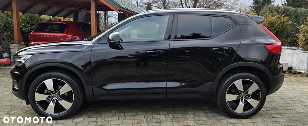Volvo XC 40 T3 Momentum Pro - 22