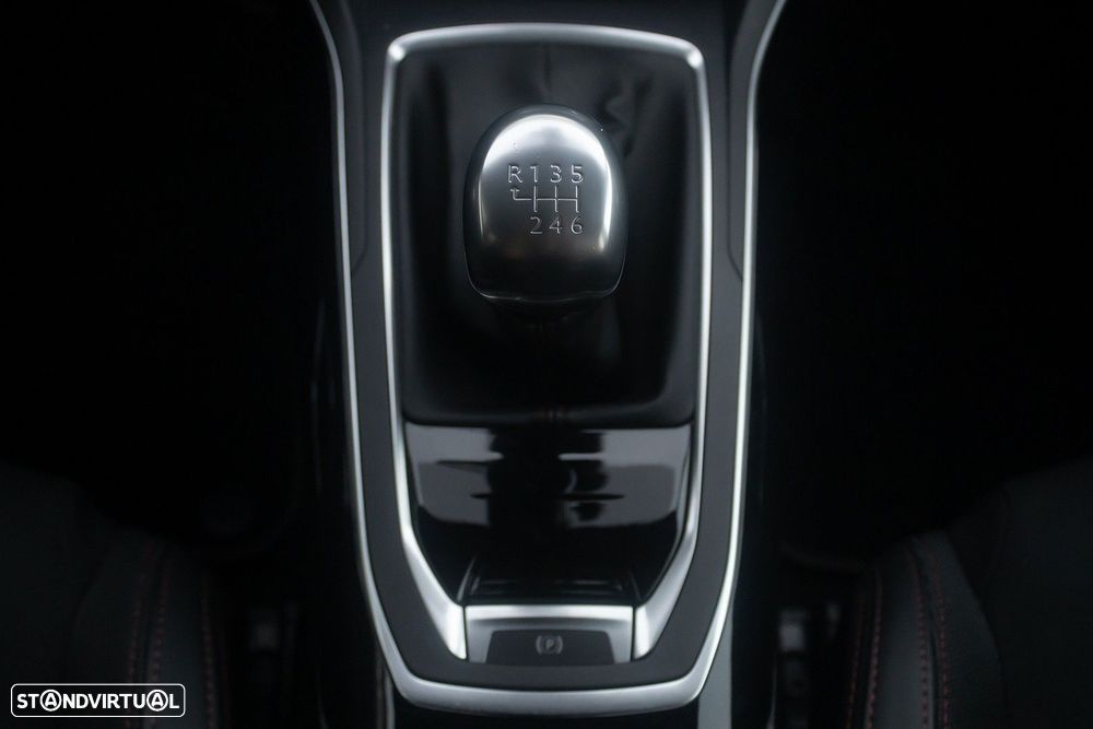 Peugeot 308 1.5 BlueHDi GT Line - 14