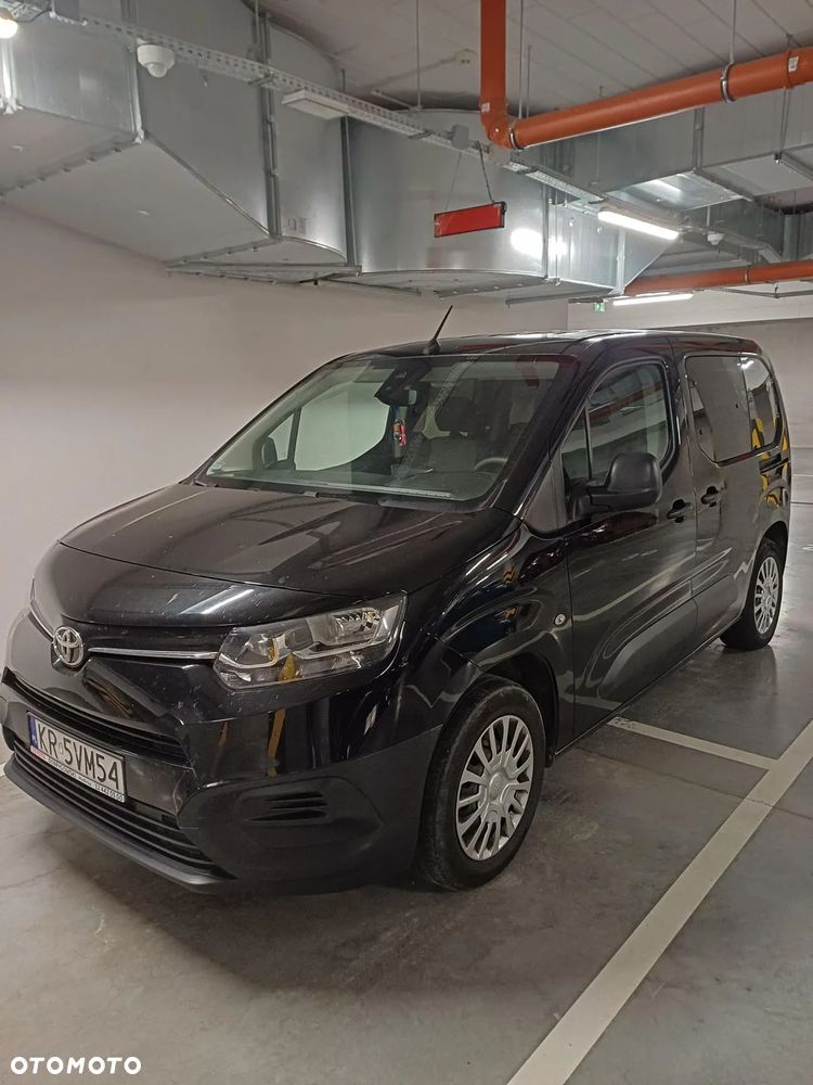 Toyota Proace City Verso 1.5 D-4D Business - 3