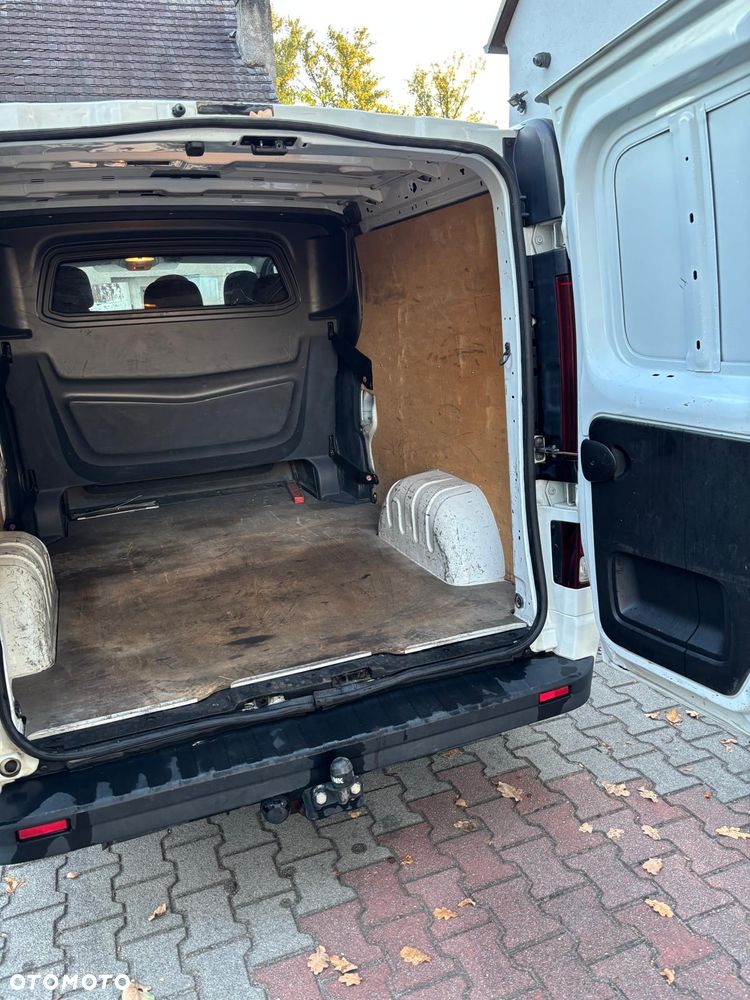 Opel Vivaro - 9