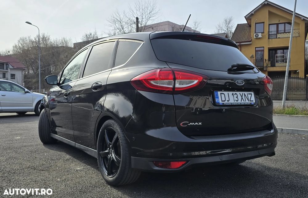 Ford C-Max - 3