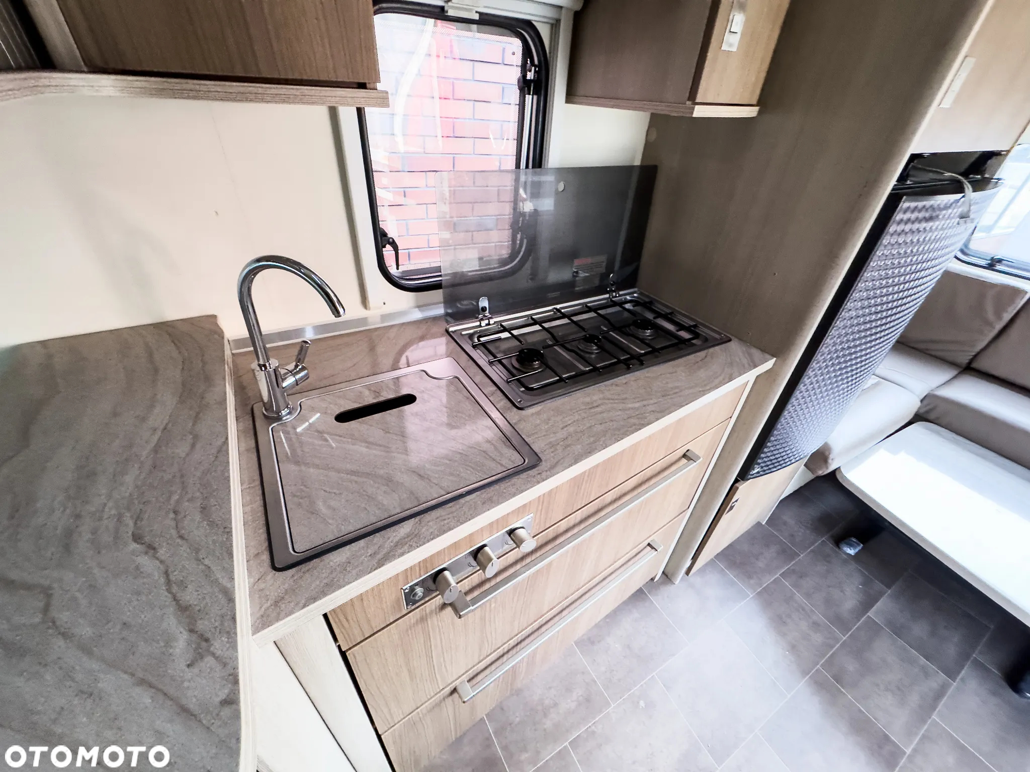 Burstner AVERSO 465 TSF - 17