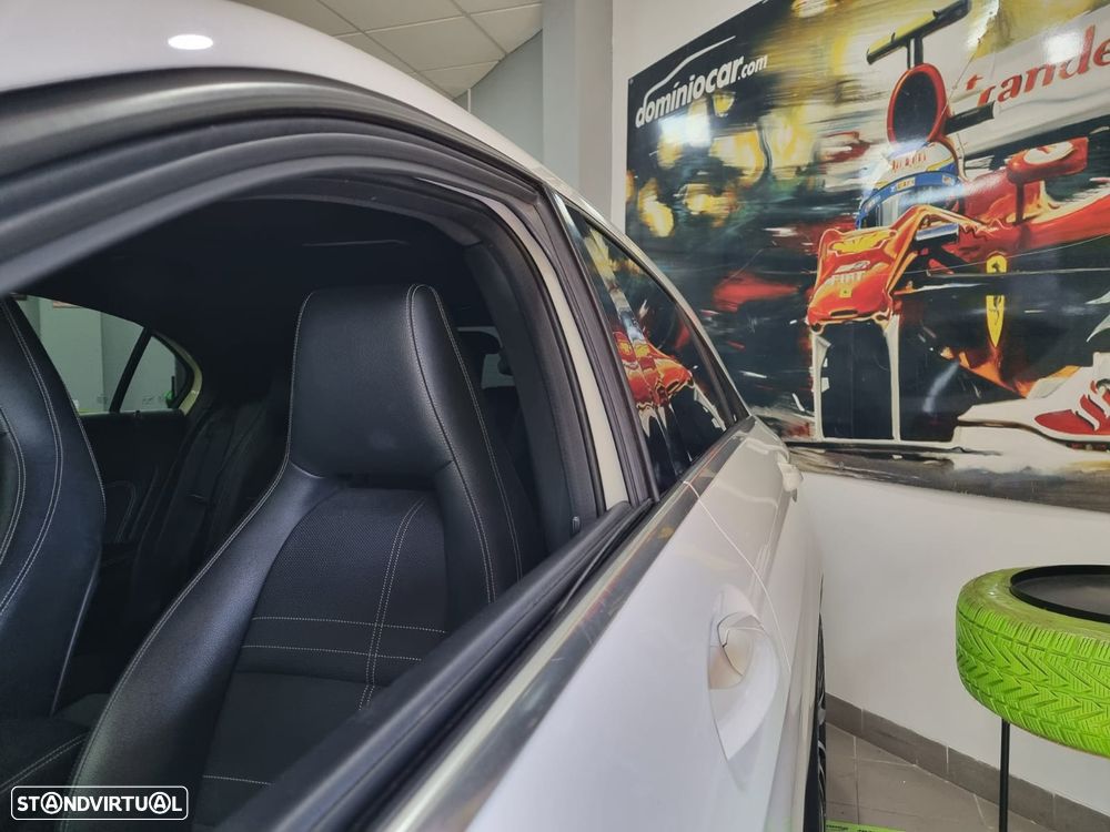 Mercedes-Benz A 180 d AMG Line - 20