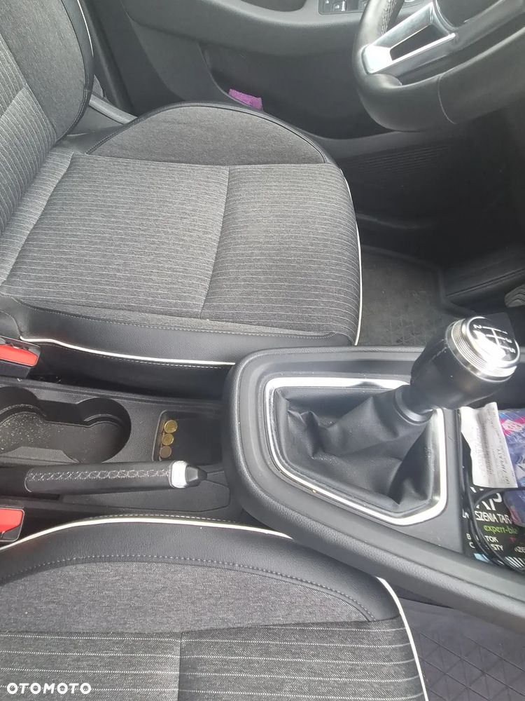 Renault Clio 1.0 TCe Zen - 12
