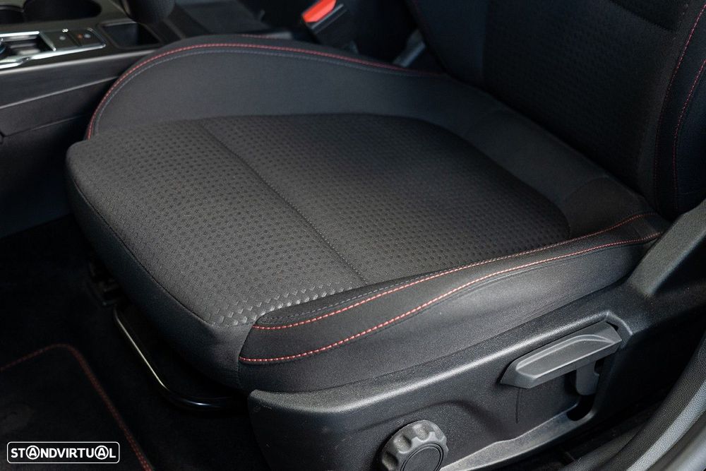 Ford Focus SW 1.5 TDCi EcoBlue ST.Aut. - 17