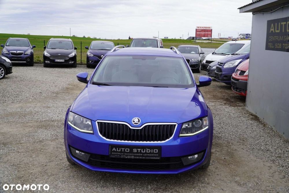 Skoda Octavia 2.0 TDI DSG Style - 32