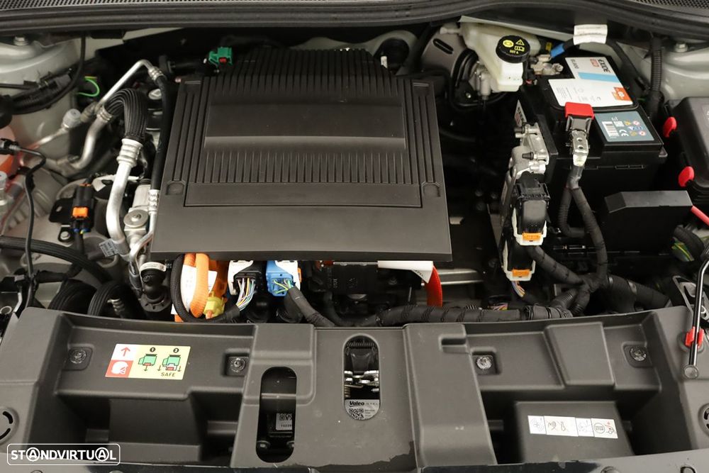 Jeep Avenger 54 kWh Summit - 24