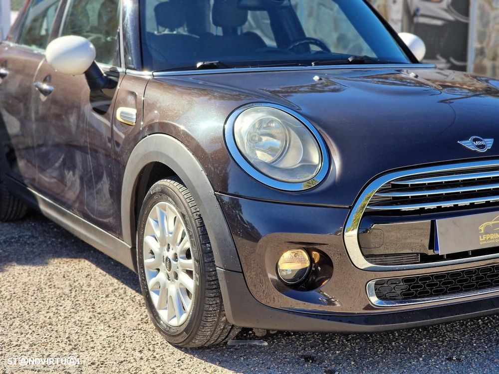 MINI 5 Portas Cooper D - 11