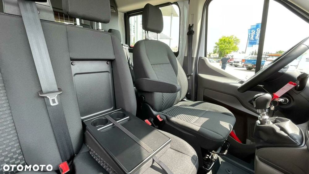 Ford transit Trend - 16