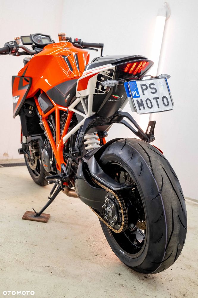 KTM Super Duke - 18