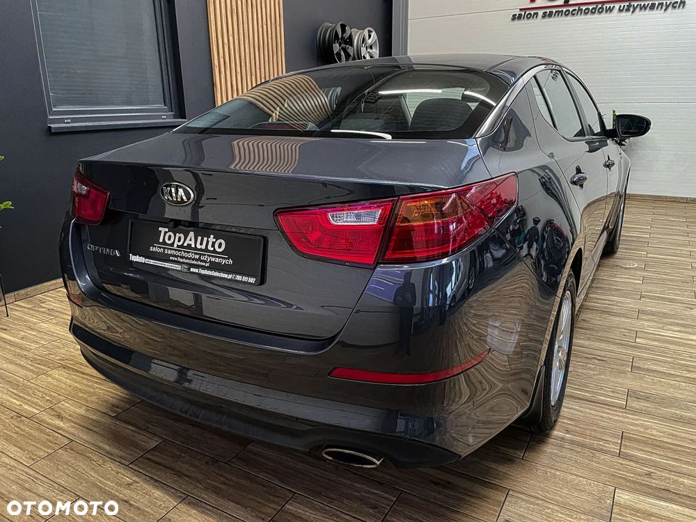 Kia Optima 2.0 CVVL Edition 7 - 8