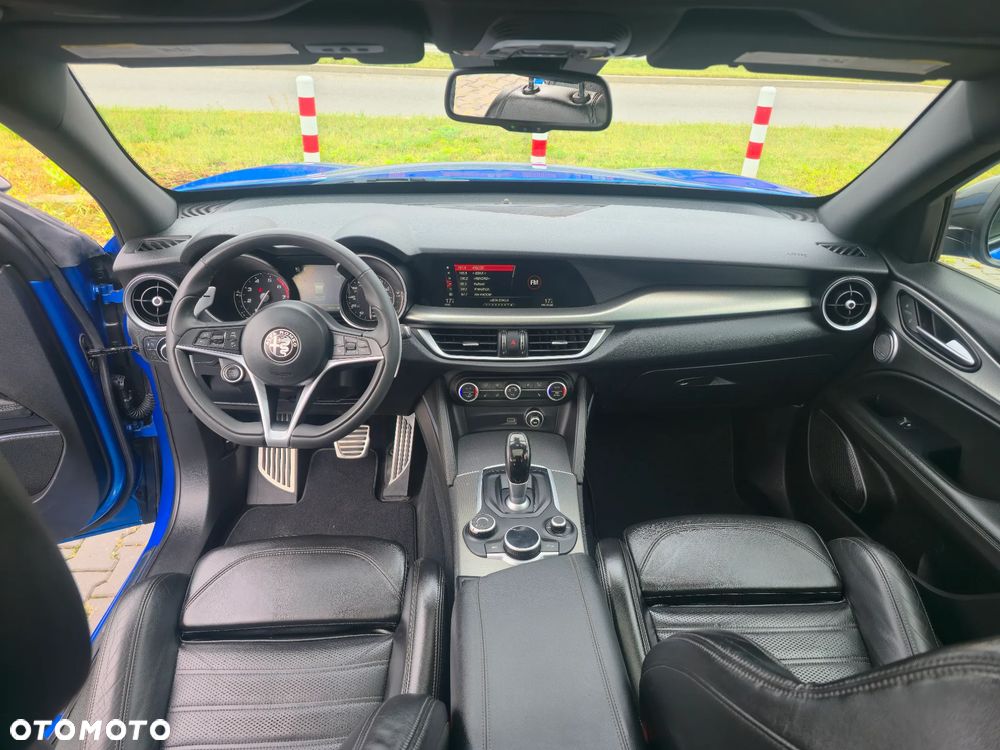 Alfa Romeo Stelvio 2.0 Turbo TI Q4 - 23