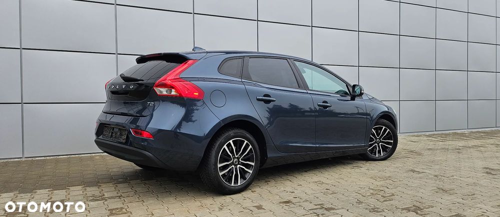 Volvo V40 T2 Geartronic - 17