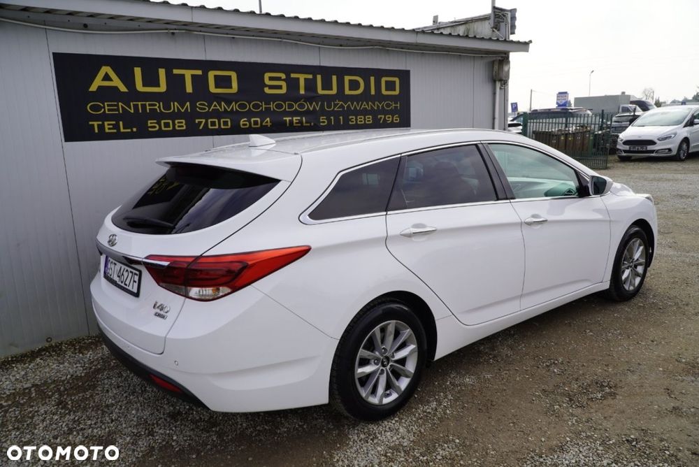 Hyundai i40 1.7 CRDi Comfort + - 3