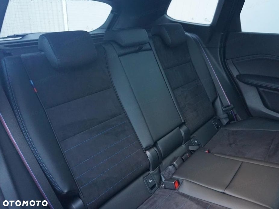 BMW X1 - 17