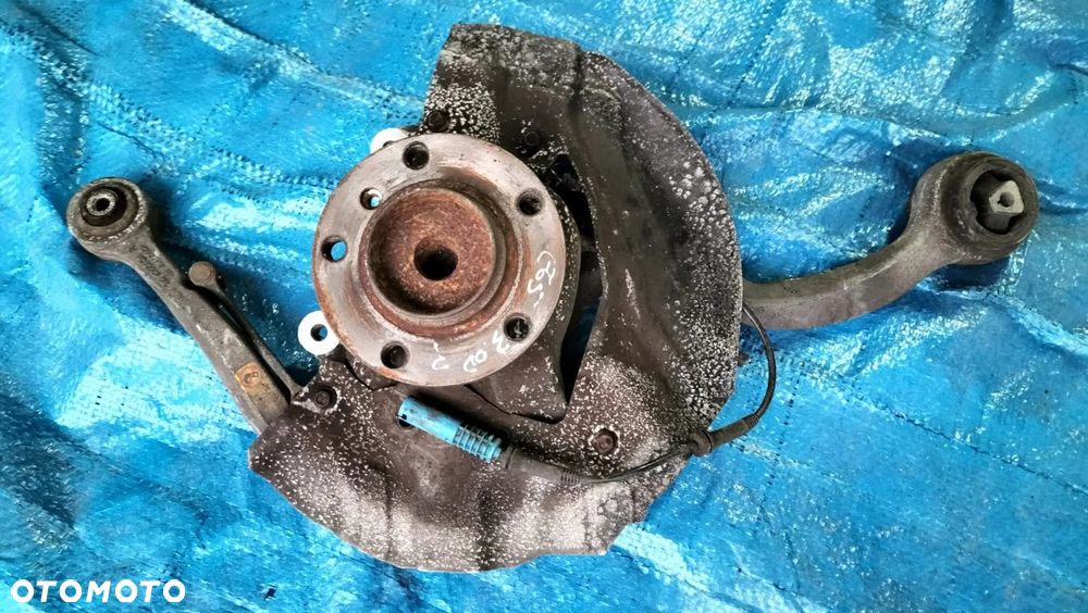 ZWROTNICA PIASTA WAHACZ WAHACZE CZUJNIK ABS ZAWIESZENIE LEWY PRAWY PRZÓD 6755835 6755836 BMW E65 - 9