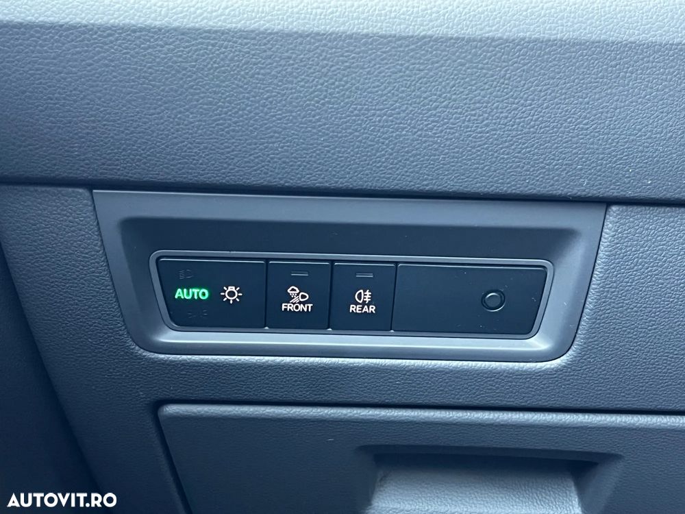 Volkswagen Touareg - 19