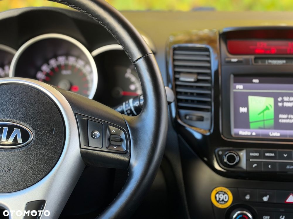 Kia Venga 1.6 CVVT Automatik Dream-Team Edition - 14