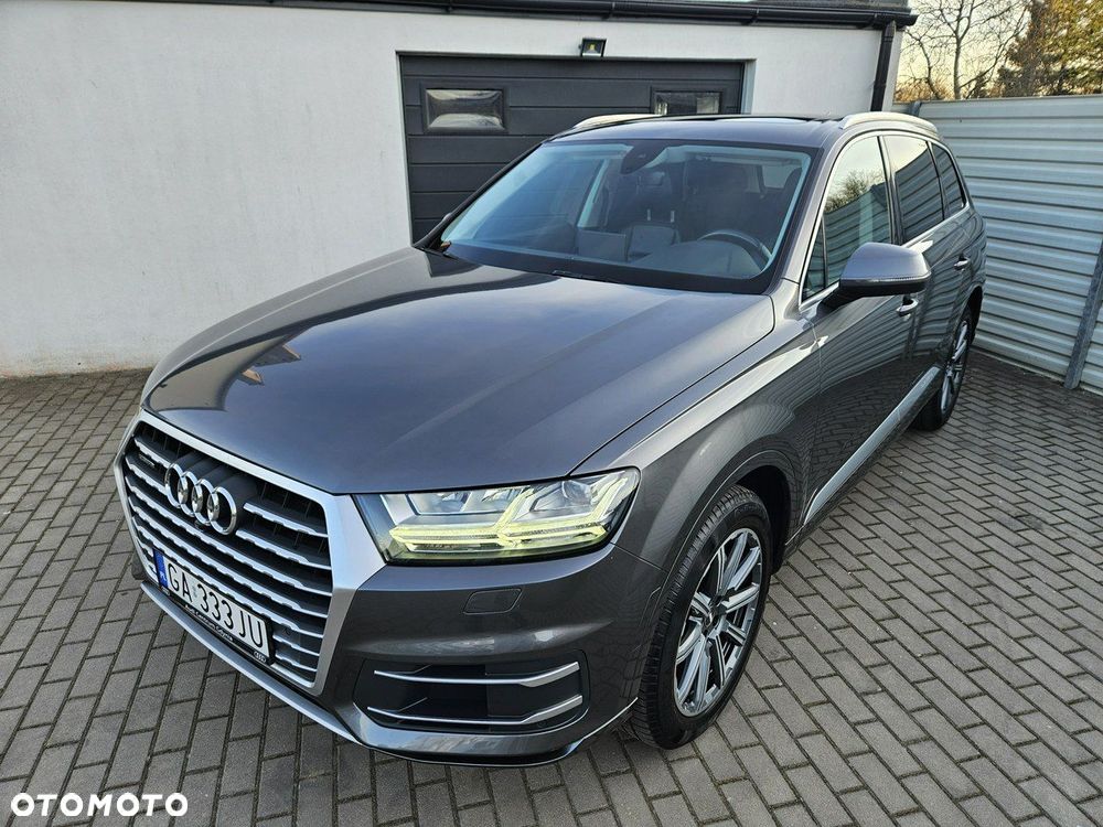 Audi Q7 - 10