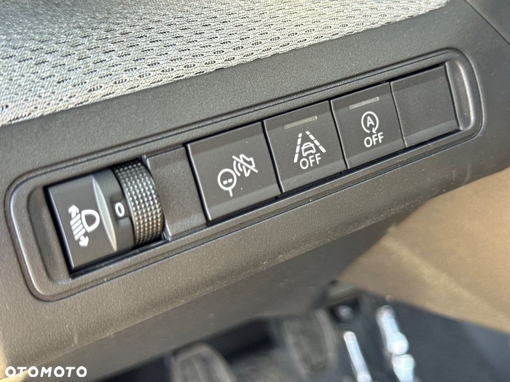 Citroën C3 1.2 mHEV Max - 22