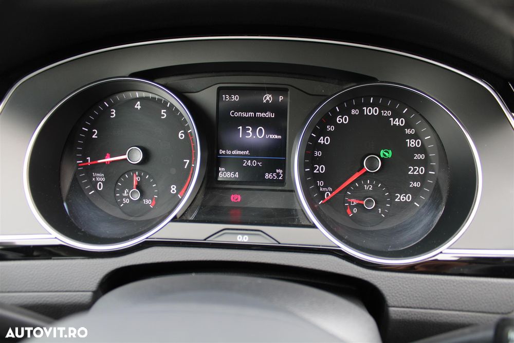 Volkswagen Passat 1.5 TSI ACT DSG Comfortline - 18