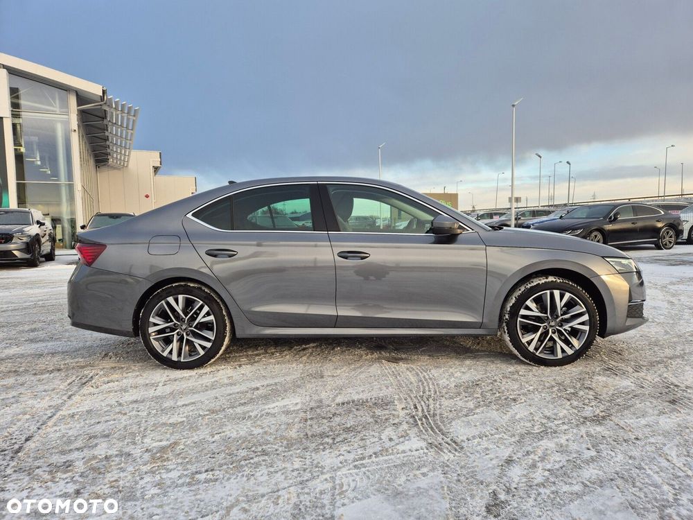 Skoda Octavia 2.0 TDI Selection DSG - 4