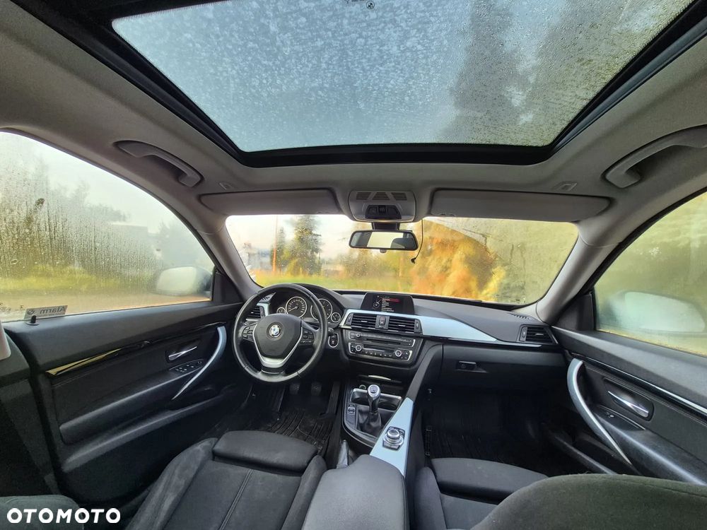 BMW 3GT 320d Sport Line - 7
