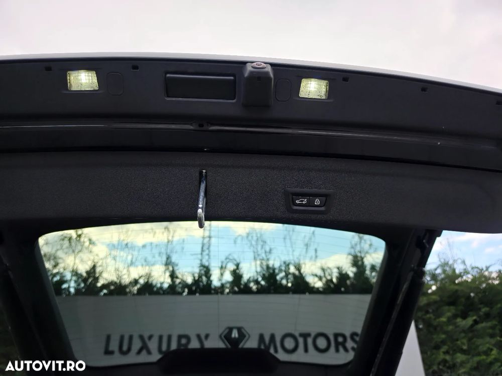 BMW X6 xDrive40i - 27