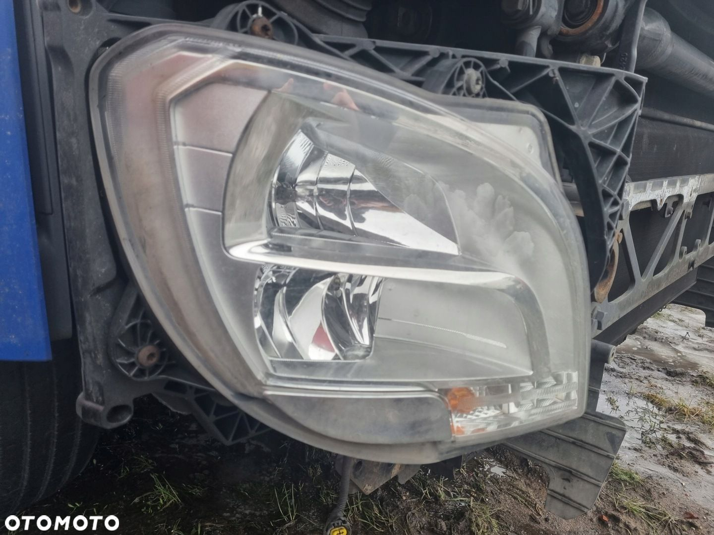 REFLEKTOR LAMPA PRAWA FULL LED DAF XF 106 CF EURO 6 - 2