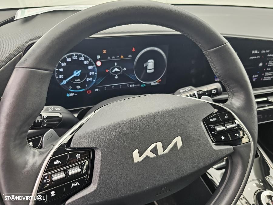 Kia Niro EV 64kWh Drive - 24