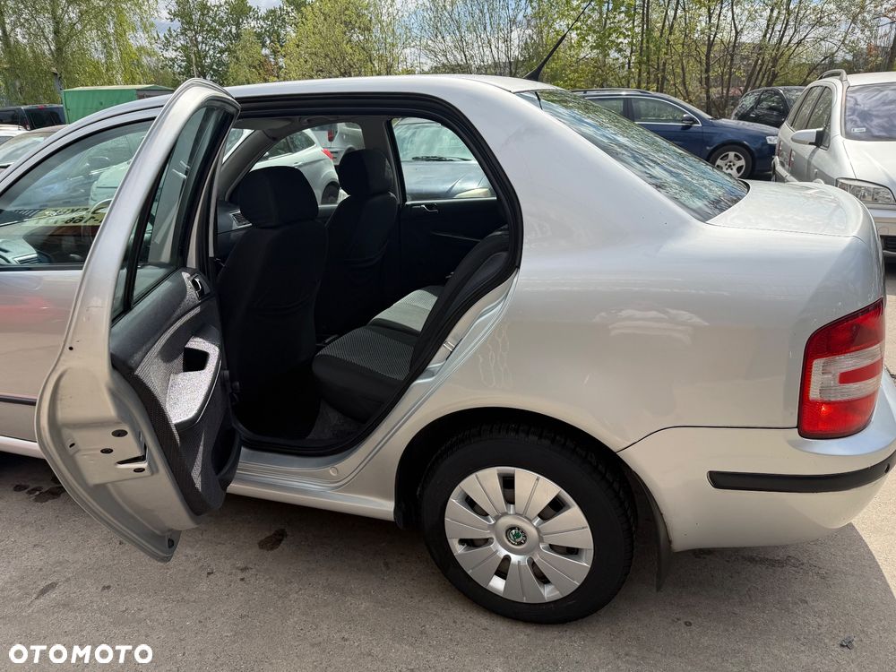 Skoda Fabia 1.4 16V Elegance - 8