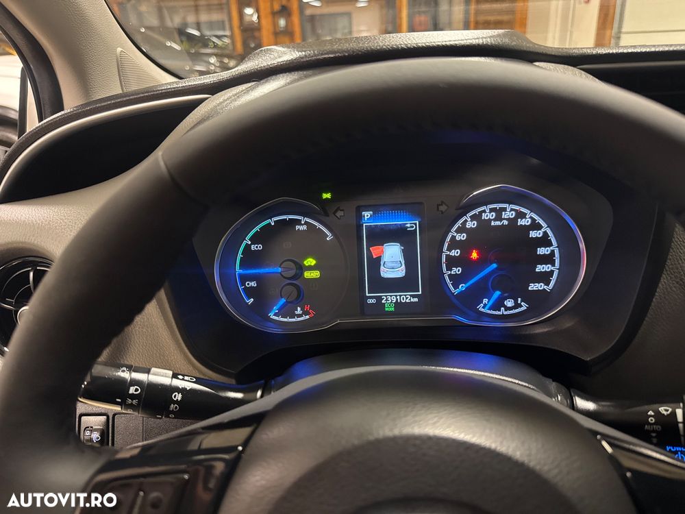 Toyota Yaris 1.5 VVT-i HSD Luna - 22