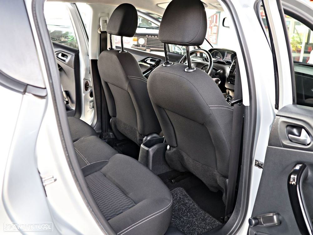 Peugeot 208 1.6 BlueHDi Style - 34