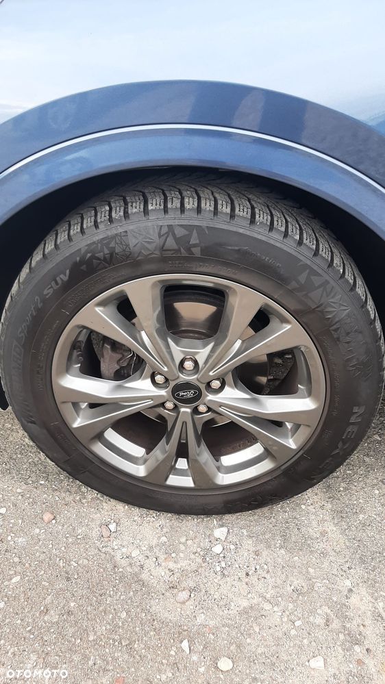 Ford Kuga 1.5 EcoBoost ST-LINE - 36
