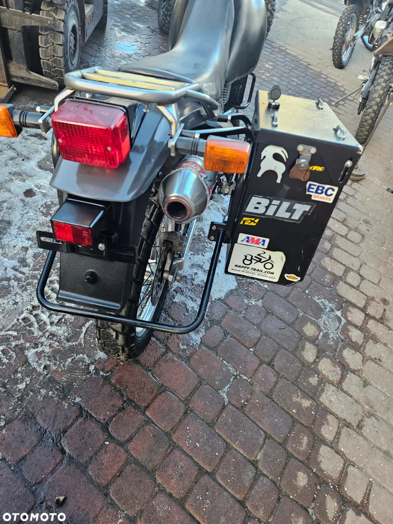 Suzuki DR - 11